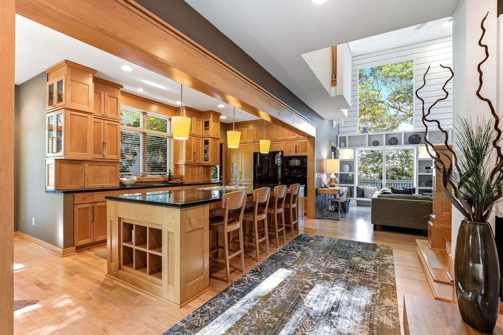 4939 Whispering Way, Eagan, MN 55122 — photo 4