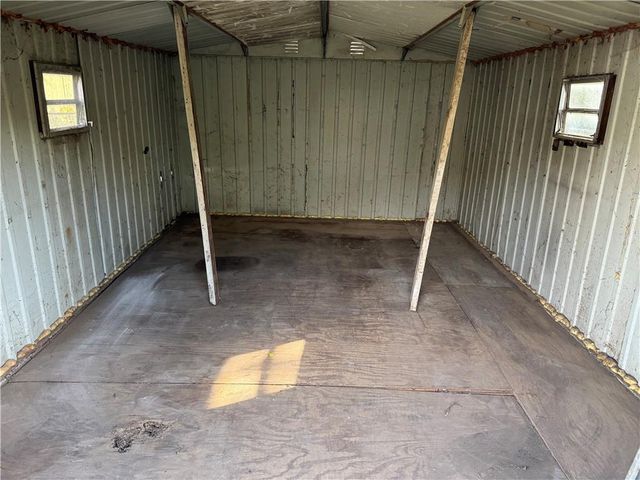 6905 Sycamore Avenue, Kansas City, MO 64133