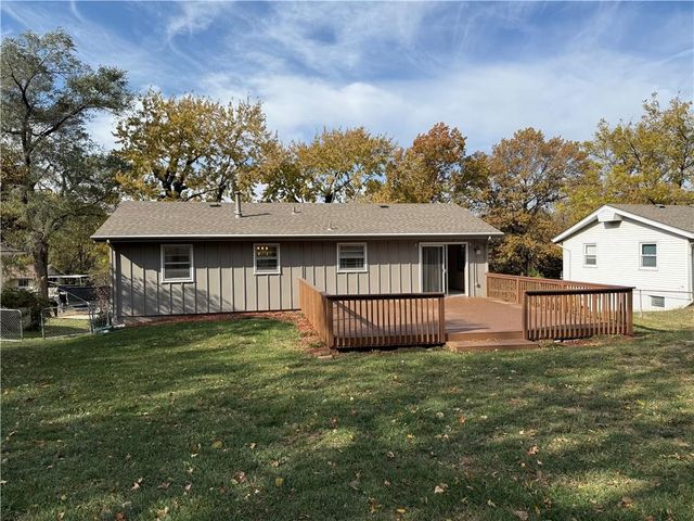 6905 Sycamore Avenue, Kansas City, MO 64133