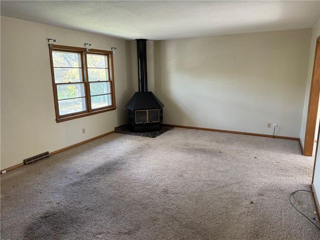 6905 Sycamore Avenue, Kansas City, MO 64133