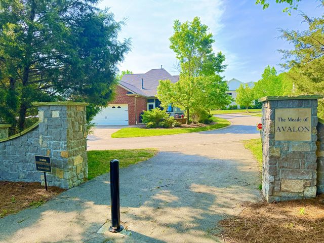 268 Pennystone Cir, Franklin, TN 37067