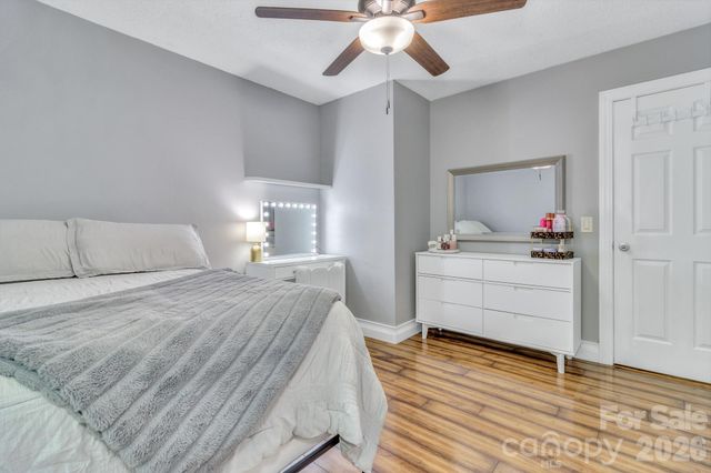 18 Mctindal Circle, Asheville, NC 28803