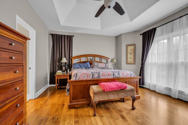 1004 Little Bartons Creek Rd, Cumberland Furnace, TN 37051