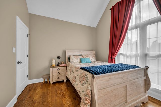 1004 Little Bartons Creek Rd, Cumberland Furnace, TN 37051