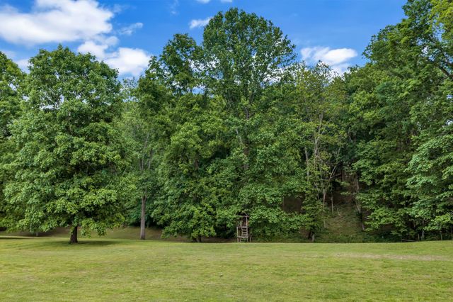 1004 Little Bartons Creek Rd, Cumberland Furnace, TN 37051