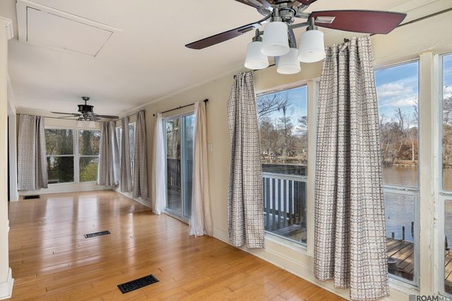 18739 River Bend Rd, Maurepas, LA 70449