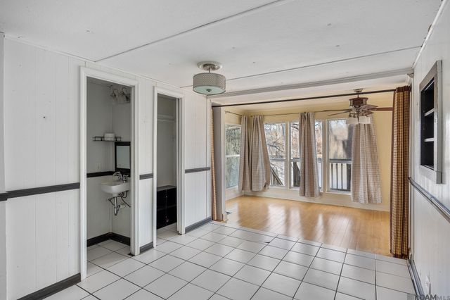 18739 River Bend Rd, Maurepas, LA 70449