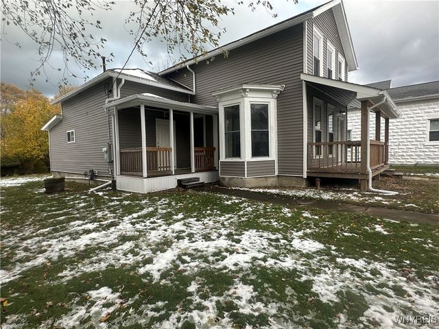 320 Central Avenue, Hanover, NY 14136