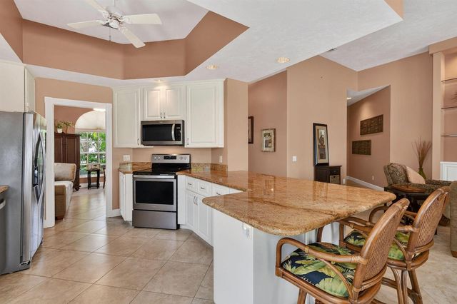 8081 SE Double Tree Drive, Hobe Sound, FL 33455