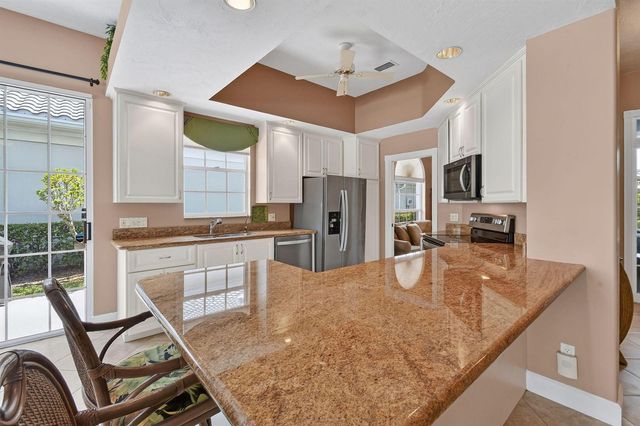 8081 SE Double Tree Drive, Hobe Sound, FL 33455