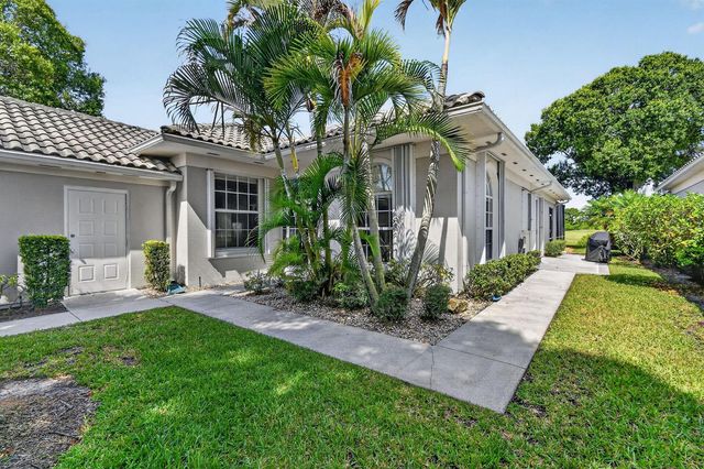 8081 SE Double Tree Drive, Hobe Sound, FL 33455