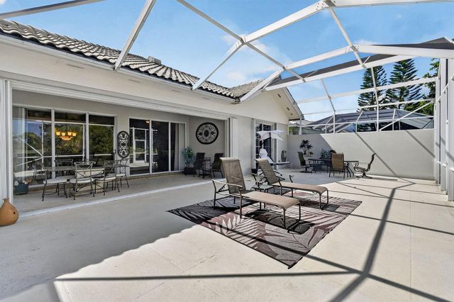 8081 SE Double Tree Drive, Hobe Sound, FL 33455