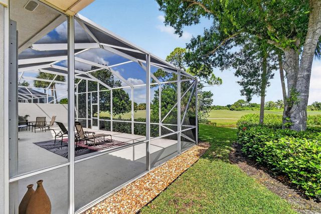 8081 SE Double Tree Drive, Hobe Sound, FL 33455