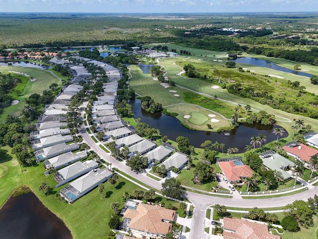 8081 SE Double Tree Drive, Hobe Sound, FL 33455