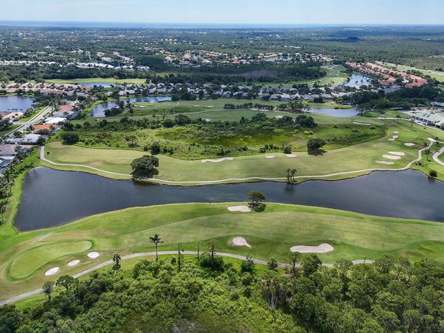8081 SE Double Tree Drive, Hobe Sound, FL 33455