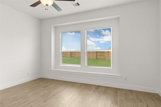 620 Deep Sands Drive, Waller, TX 77447