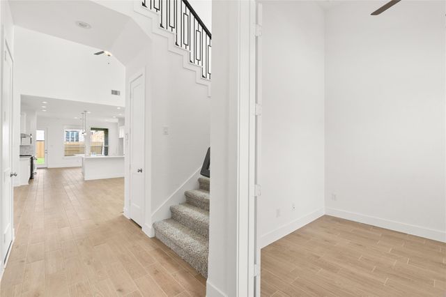 620 Deep Sands Drive, Waller, TX 77447