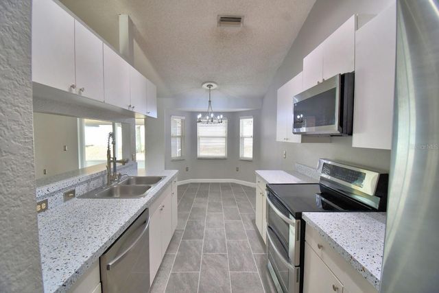 511 HEATHER GLEN DRIVE, Winter Haven, FL 33884