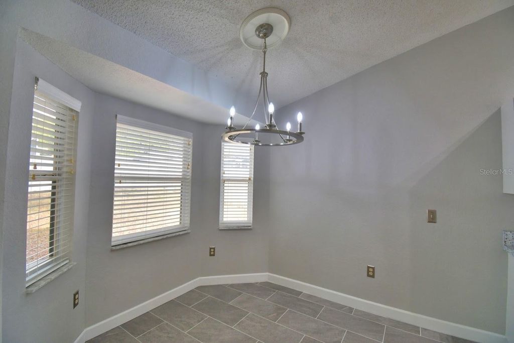 Image 13 of property listing at 511 HEATHER GLEN DRIVE, Winter Haven, FL 33884