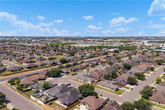 705 E Arapaho Avenue, Pharr, TX 78577