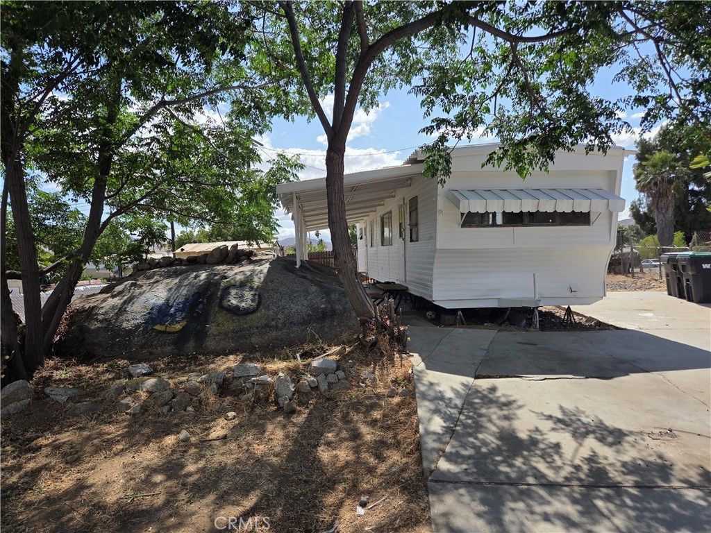Image 1 of property listing at 22509 Carter, Perris, CA 92570
