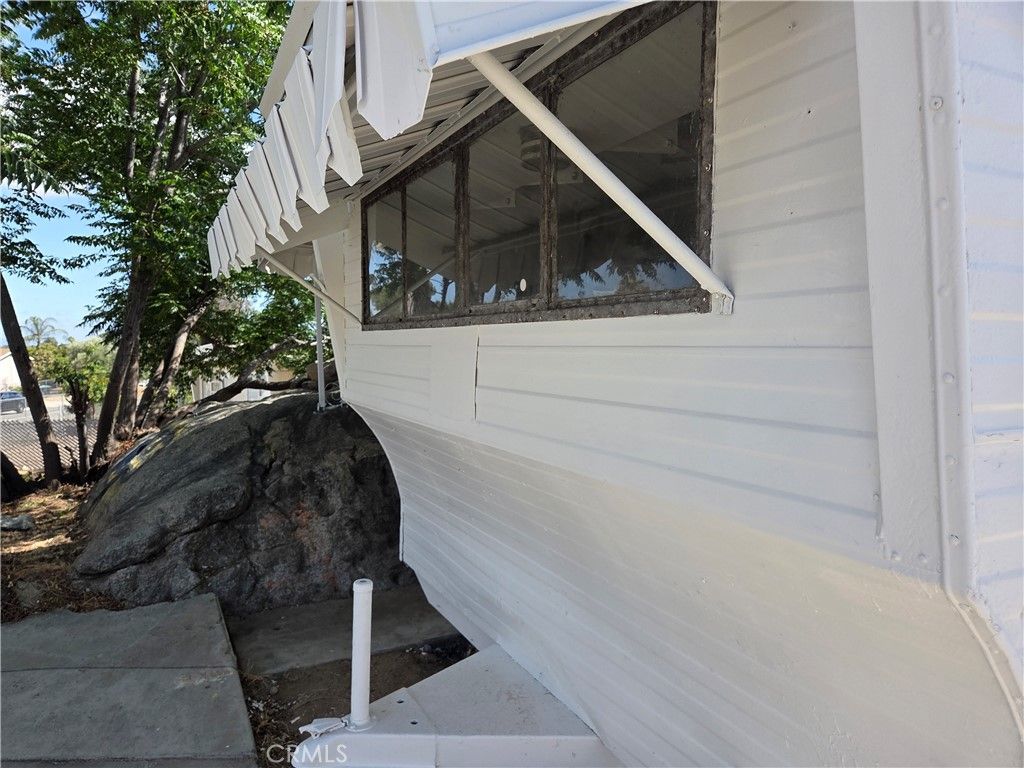 Image 10 of property listing at 22509 Carter, Perris, CA 92570