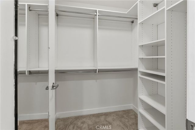 21301 Erwin Street 351, Woodland Hills, CA 91367