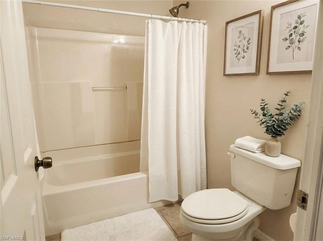 3417 19th ST SW, Lehigh Acres, FL 33976