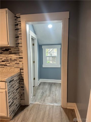 1609 Xenia Avenue, Dayton, OH 45410