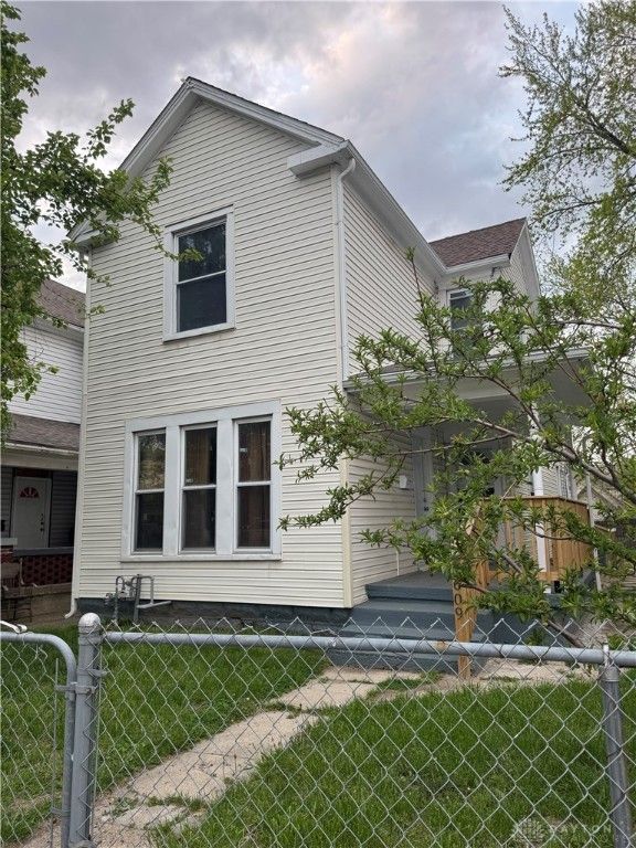 1609 Xenia Avenue, Dayton, OH 45410