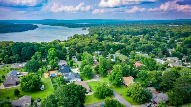 411 Hillcrest Drive, Heber Springs, AR 72543