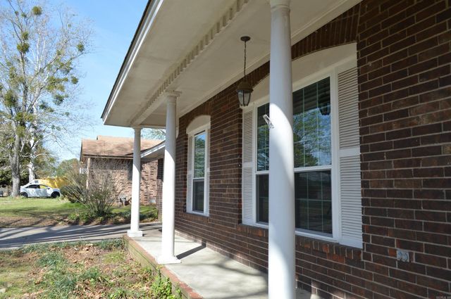 411 Hillcrest Drive, Heber Springs, AR 72543