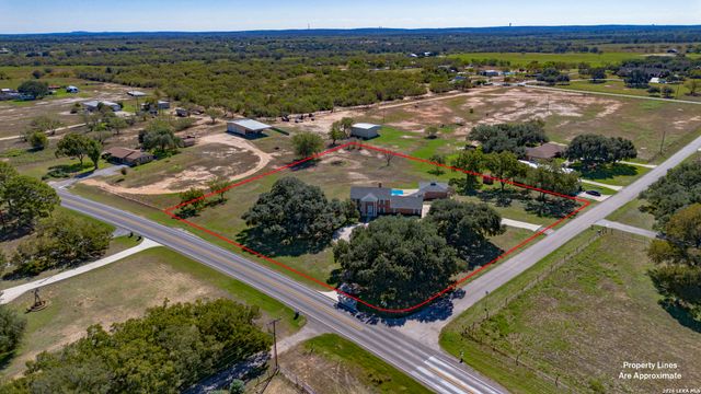 1301 Fm 477, Seguin, TX 78155