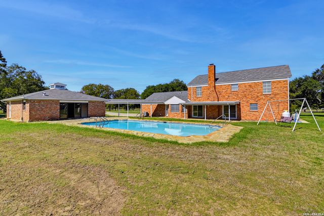 1301 Fm 477, Seguin, TX 78155