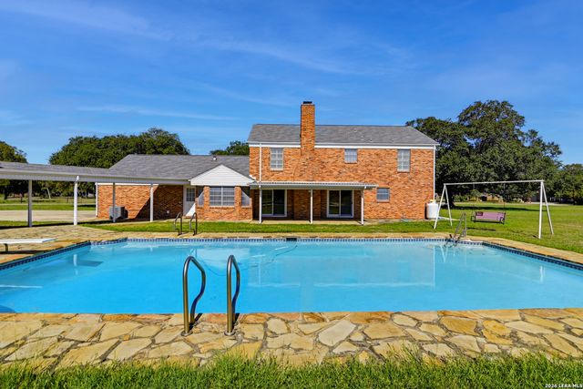 1301 Fm 477, Seguin, TX 78155