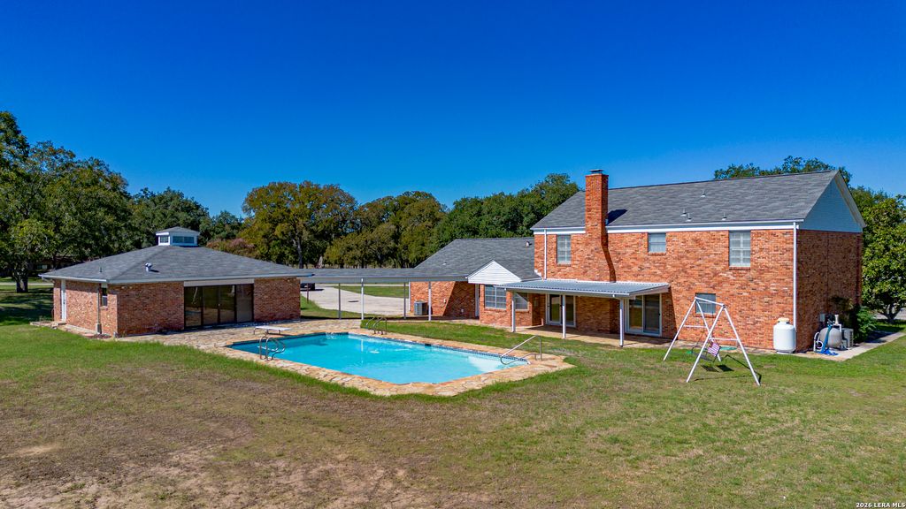 1301 Fm 477, Seguin, TX 78155