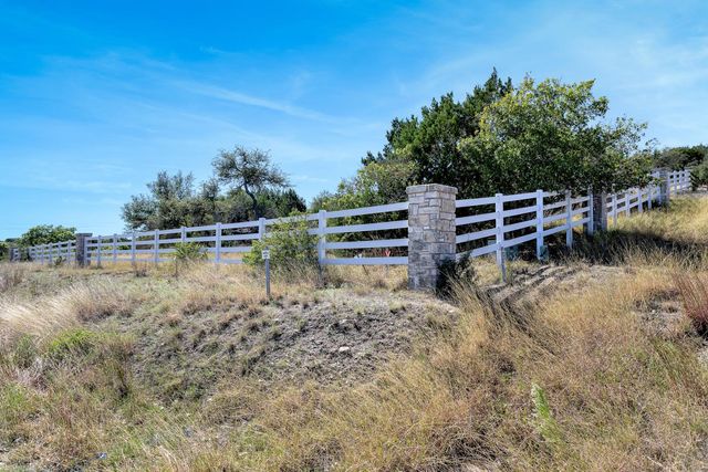 1500 Kemp Hills DR, Austin, TX 78737