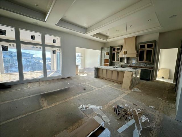 12605 W 170th Street, Overland Park, KS 66221