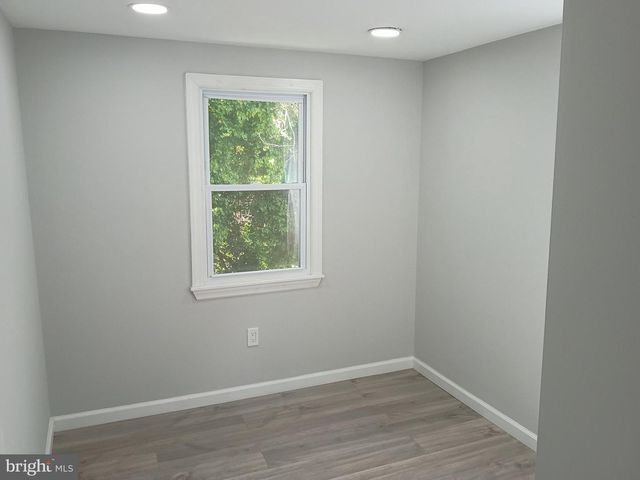 69 CARPENTER ST, Salem, NJ 08079