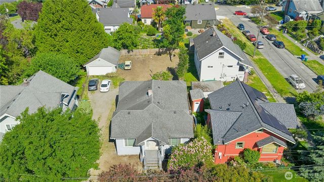 2916 18th Avenue S, Seattle, WA 98144