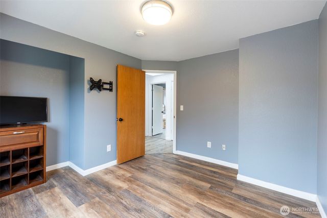 3733 Golden Eagle Loop, Olympia, WA 98513
