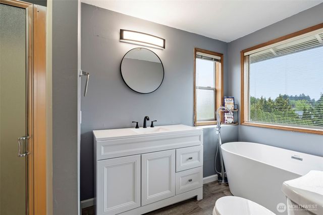 3733 Golden Eagle Loop, Olympia, WA 98513