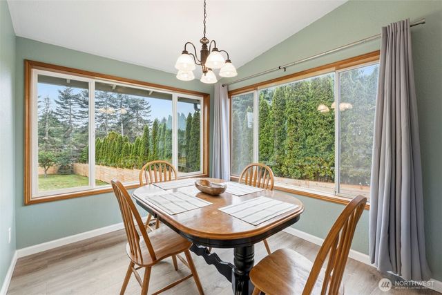 3733 Golden Eagle Loop, Olympia, WA 98513