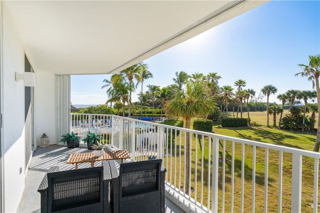 2700 N Highway A1a None 207, Hutchinson Island, FL 34949