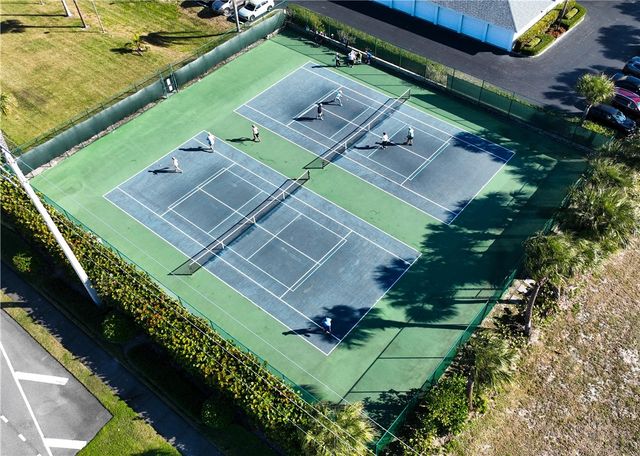 2700 N Highway A1a None 207, Hutchinson Island, FL 34949