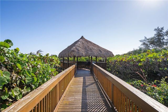 2700 N Highway A1a None 207, Hutchinson Island, FL 34949