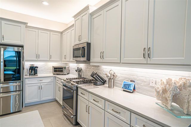 5013 SEVILLA SHORES DRIVE, Wimauma, FL 33598