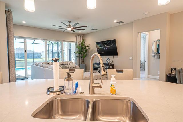 5013 SEVILLA SHORES DRIVE, Wimauma, FL 33598