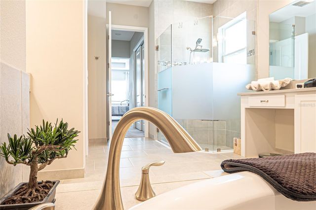 5013 SEVILLA SHORES DRIVE, Wimauma, FL 33598