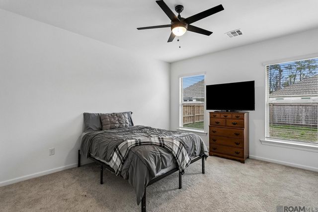 75420 Victoria Dr, Covington, LA 70435